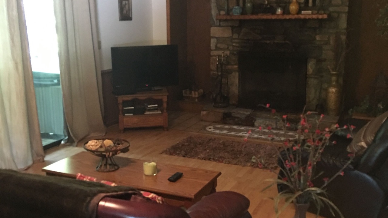Photo of Livingroom in Chimney Rock