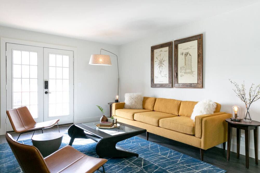 Photo of Livingroom in Rutledge Hill