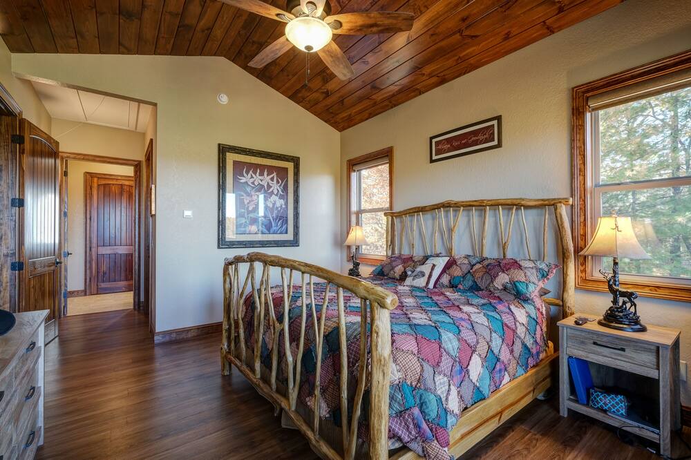 Photo of Bedroom in Murphy