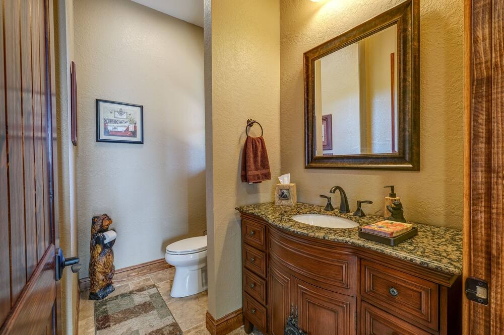 Photo of Bathroom in Murphy