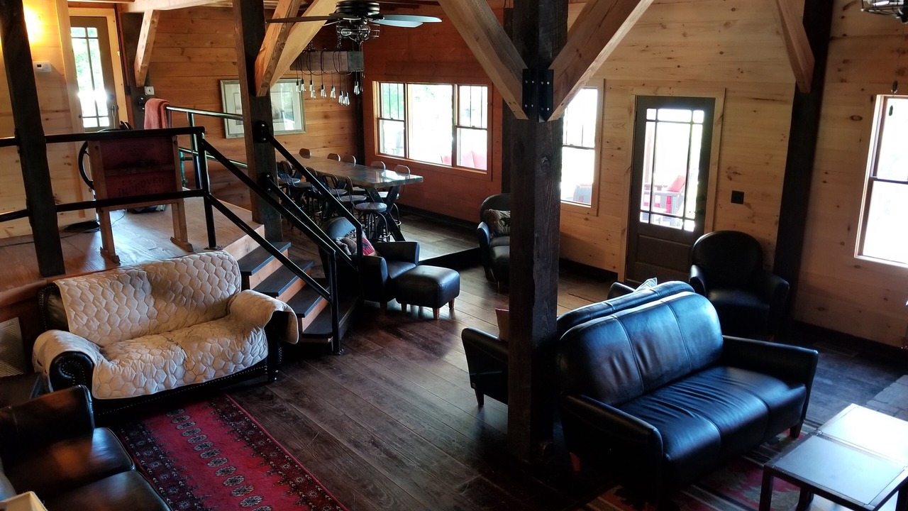 Photo of Livingroom in Skyland