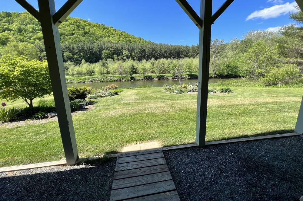 Photo of Others in Laurel Springs