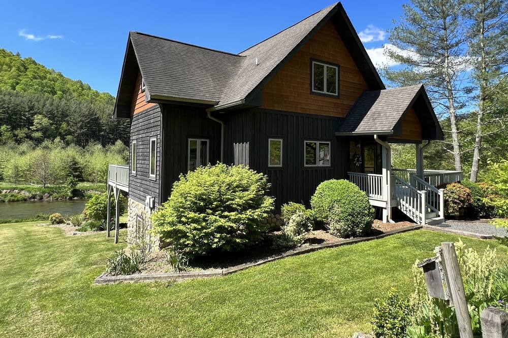 Photo of Outdoor in Laurel Springs