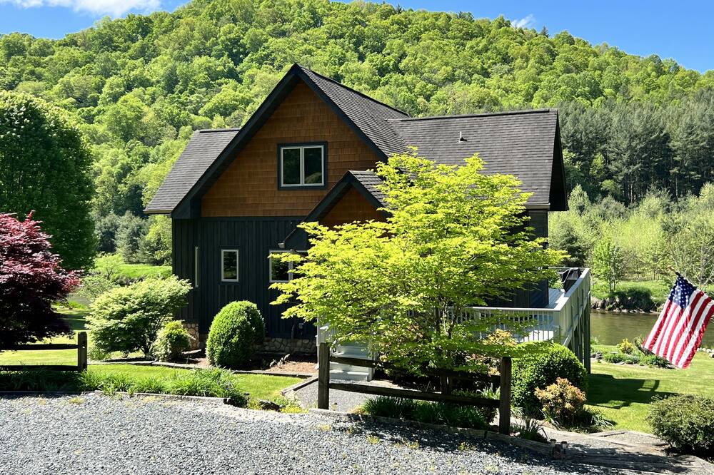 Photo of Outdoor in Laurel Springs