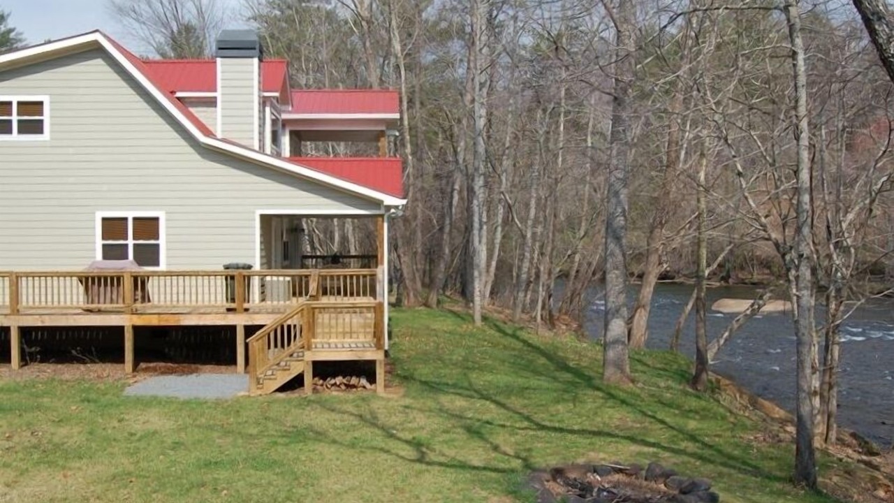 Photo of Outdoor in Hayesville