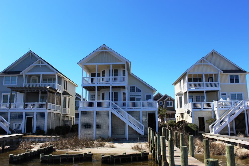 Photo of Others in Manteo