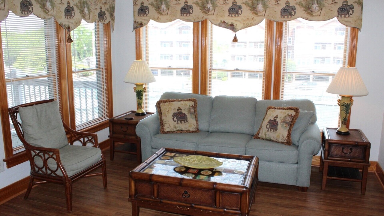 Photo of Livingroom in Manteo