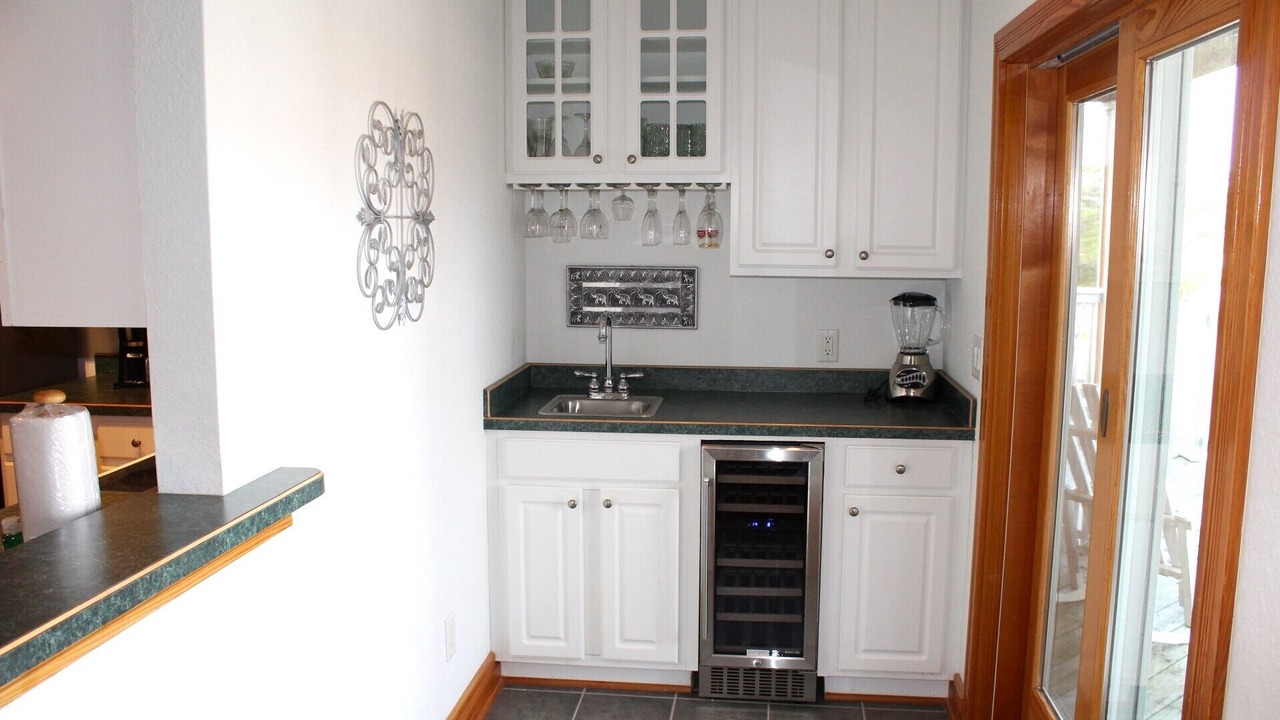 Photo of Kitchen in Manteo