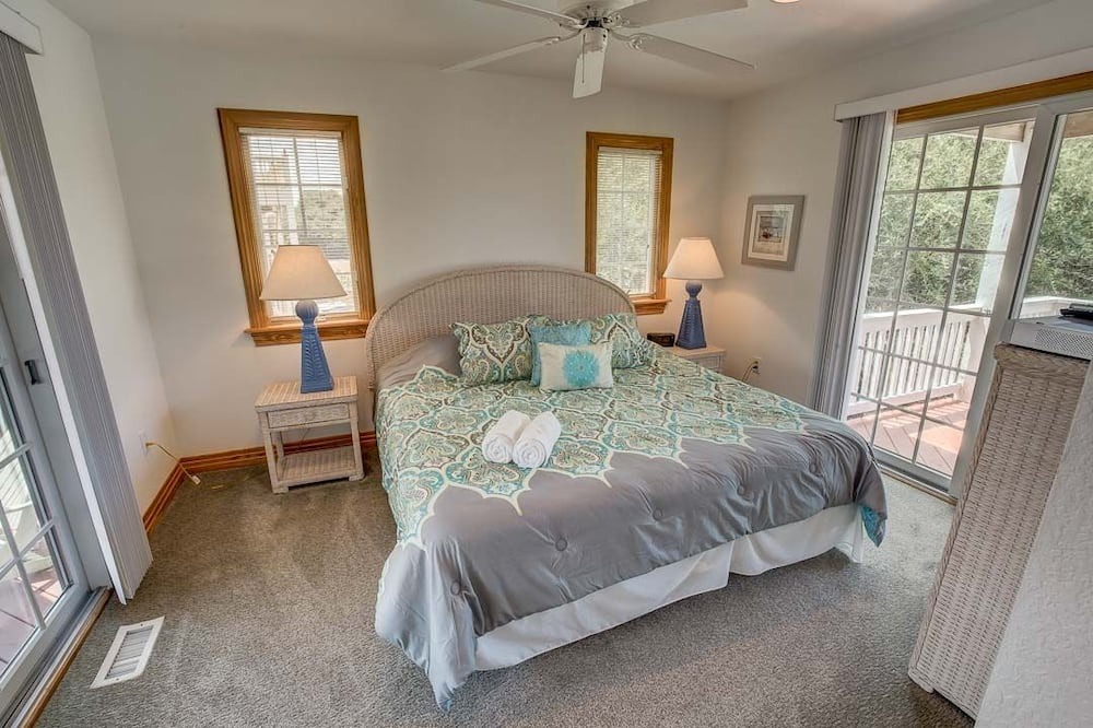 Photo of Bedroom in Pine Island