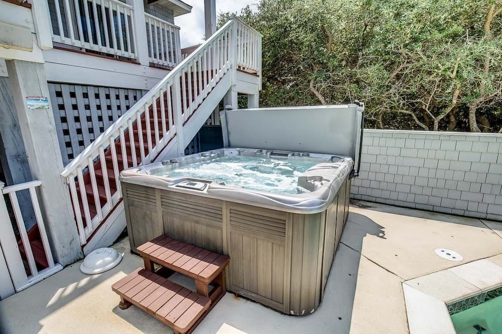 Photo of Bathroom in Pine Island