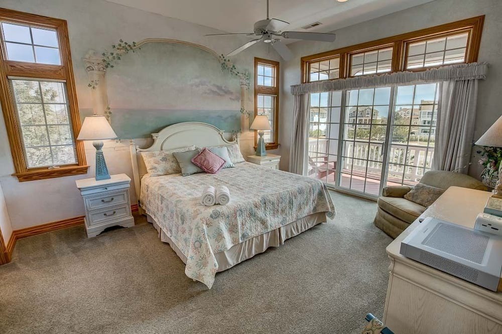 Photo of Bedroom in Pine Island