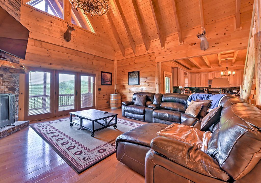 Photo of Livingroom in Dobson