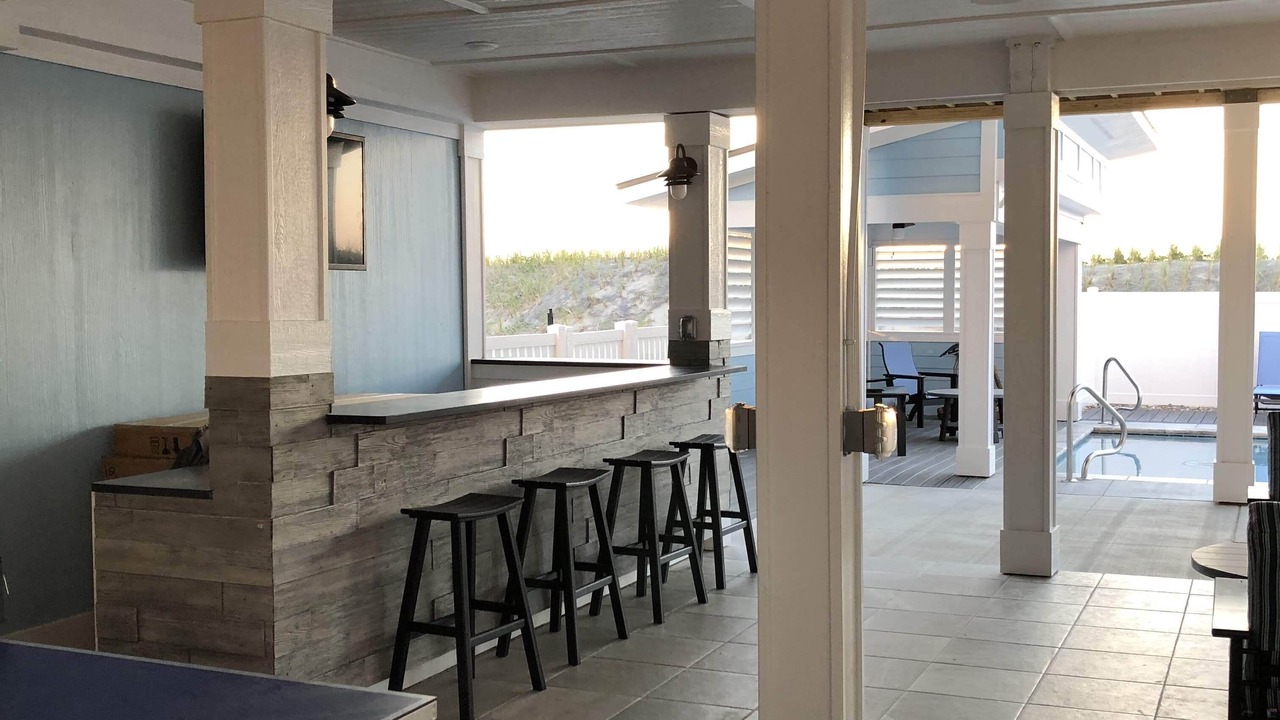 Photo of Patio Balcony in Whalehead Beach
