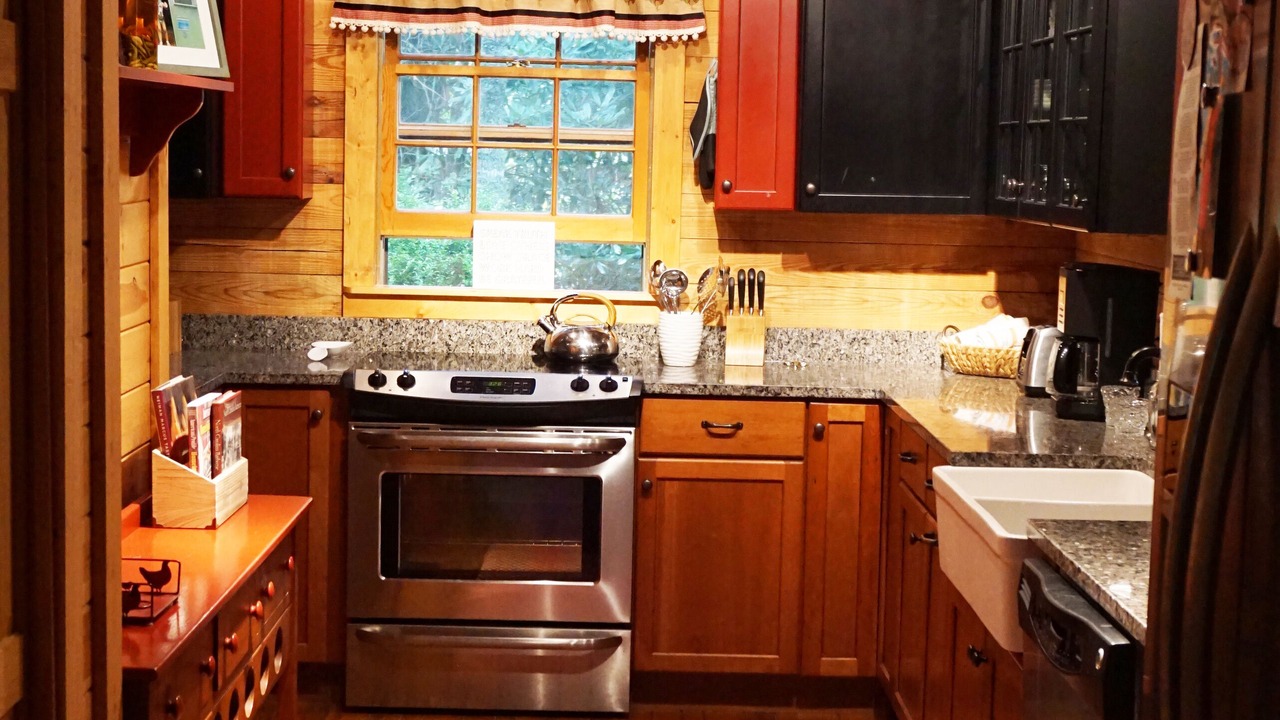 Photo of Kitchen in Lake Sequoyah