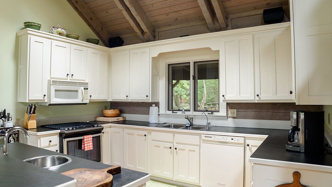 Photo of Kitchen in Clifftops