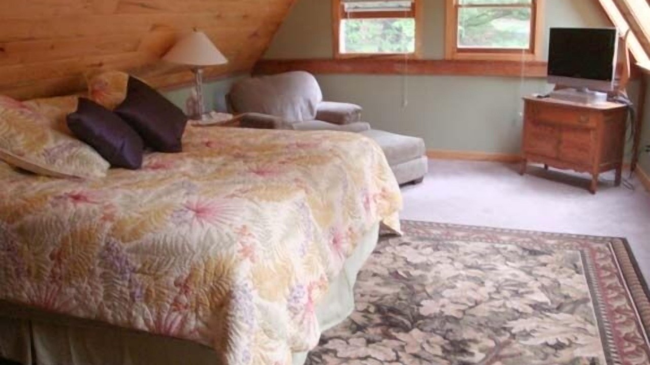 Photo of Bedroom in Fairview
