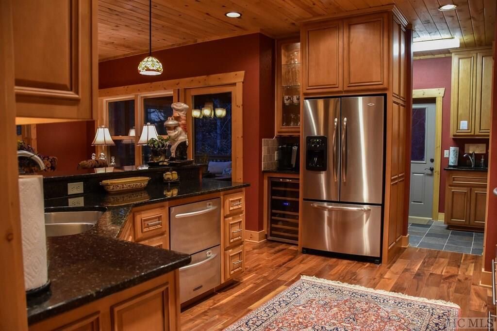 Photo of Kitchen in Glenville