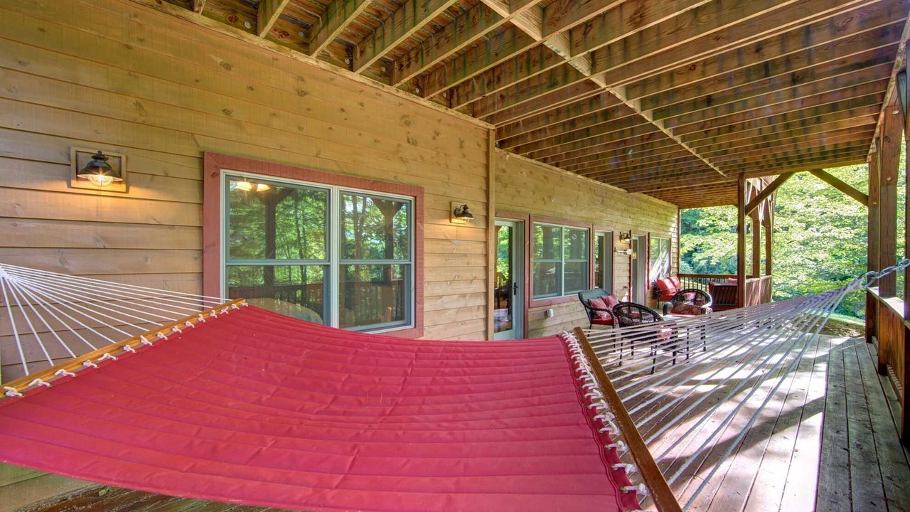 Photo of Patio Balcony in Glenville