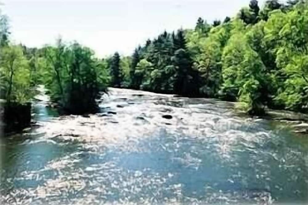 Photo of Others in Franklin