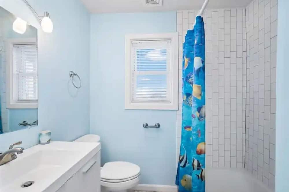 Photo of Bathroom in Carova Beach