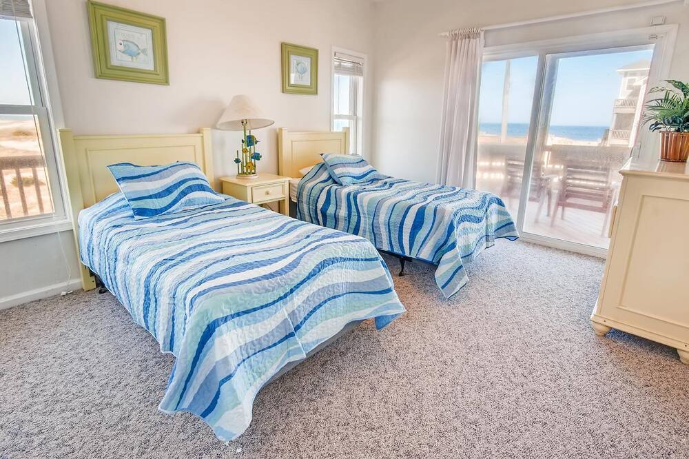 Photo of Others in Rodanthe