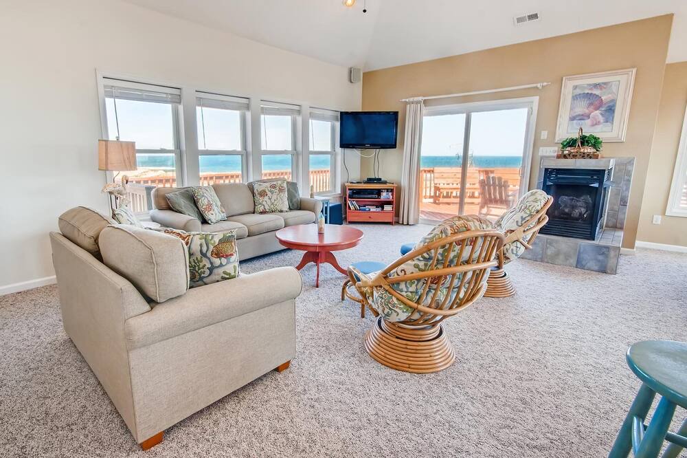 Photo of Bedroom in Rodanthe