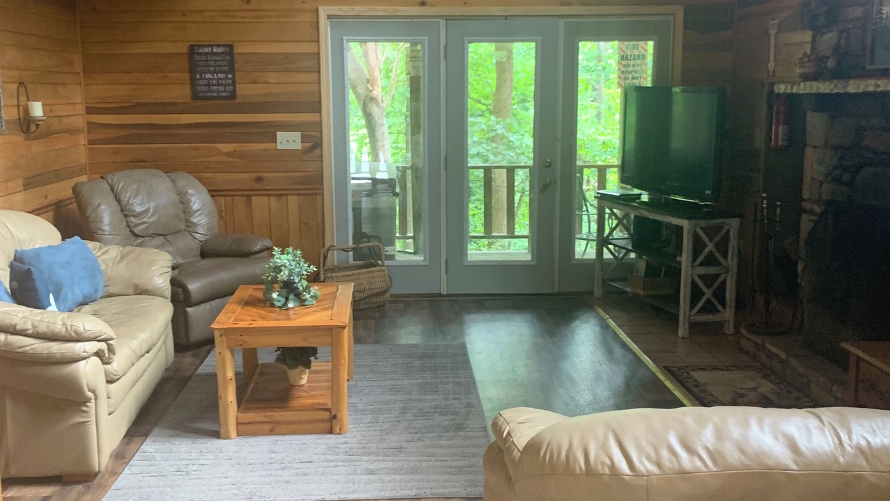 Photo of Livingroom in Chimney Rock