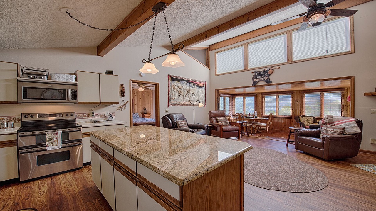Photo of Kitchen in Valley Creek Run