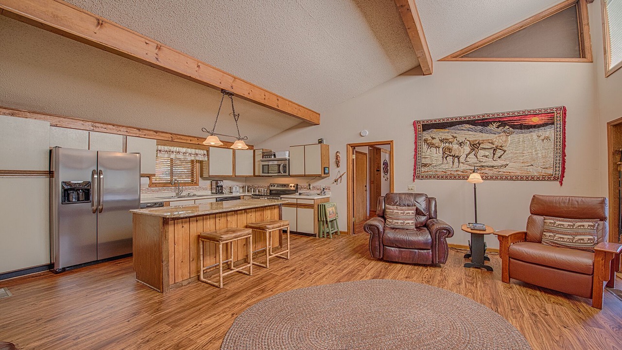 Photo of Livingroom in Valley Creek Run