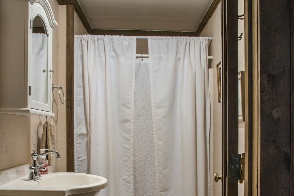Photo of Bathroom in Lake Lure