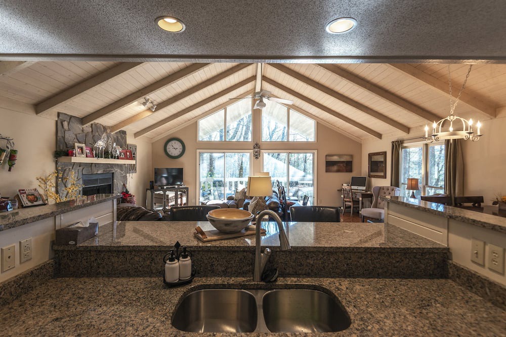 Photo of Kitchen in Highlands