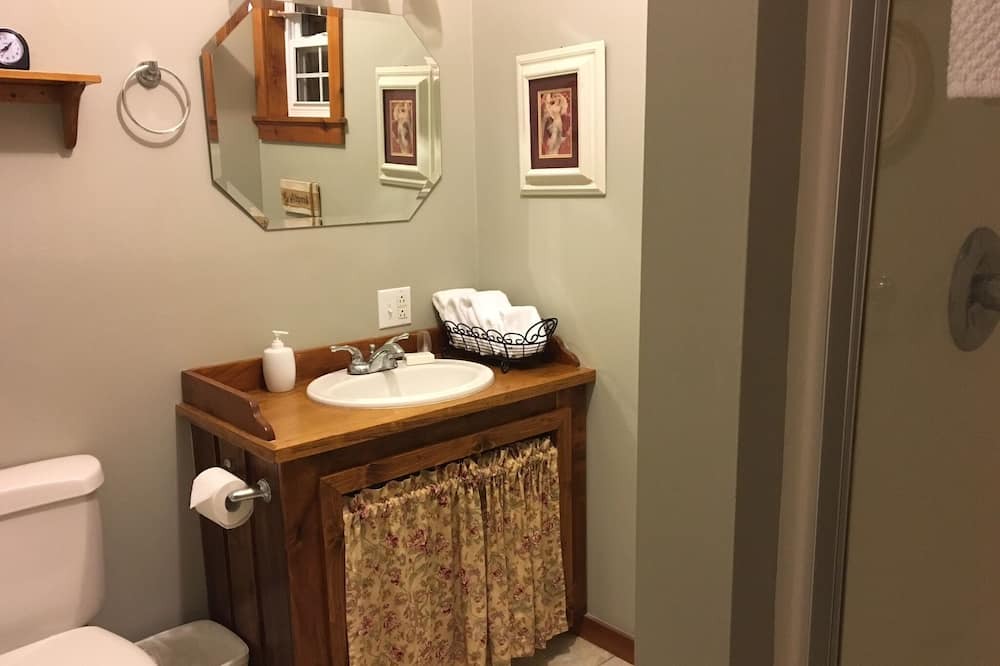 Photo of Bathroom in Waynesboro