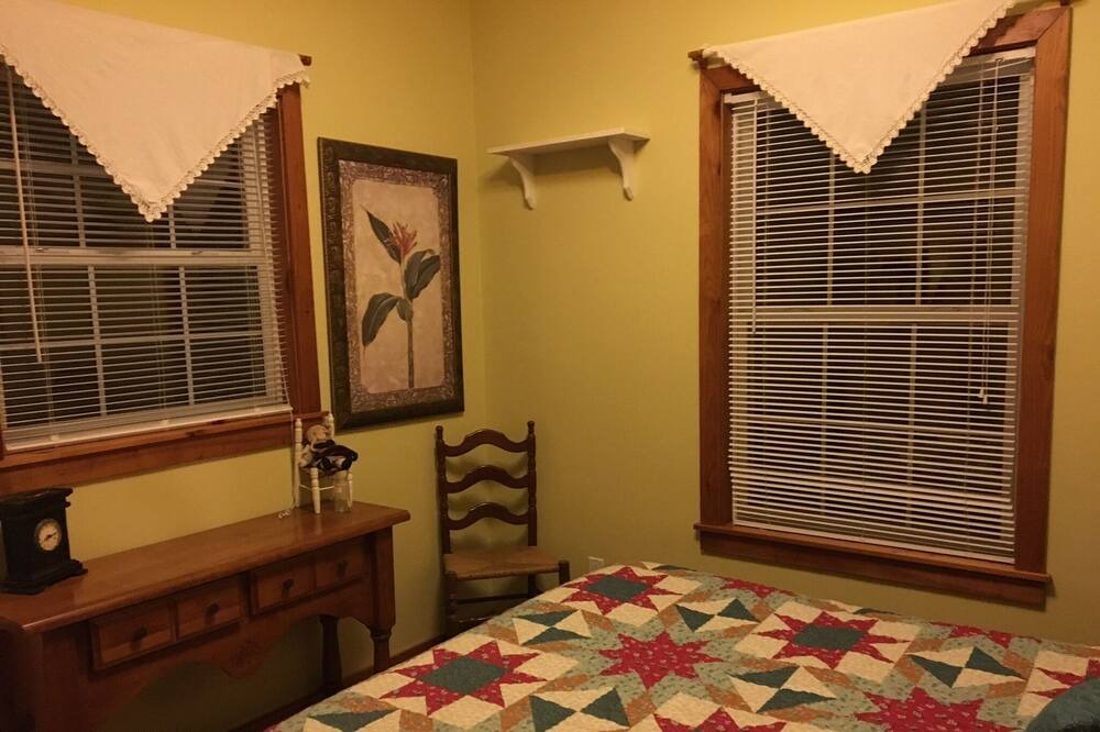 Photo of Bedroom in Waynesboro