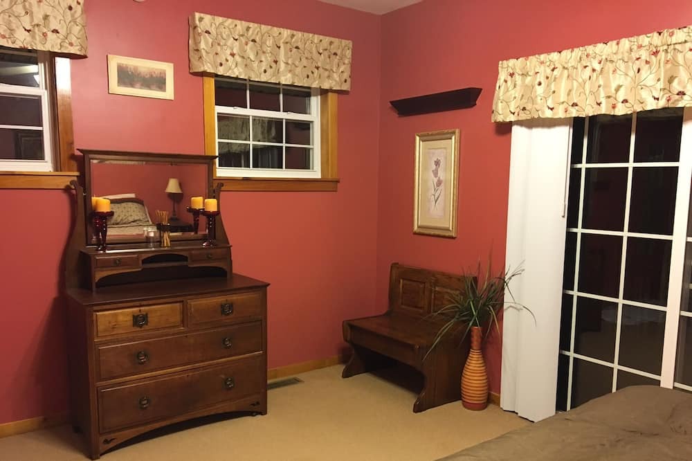 Photo of Bedroom in Waynesboro