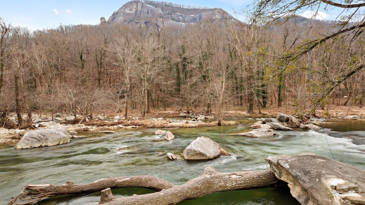 Photo of Outdoor in Chimney Rock
