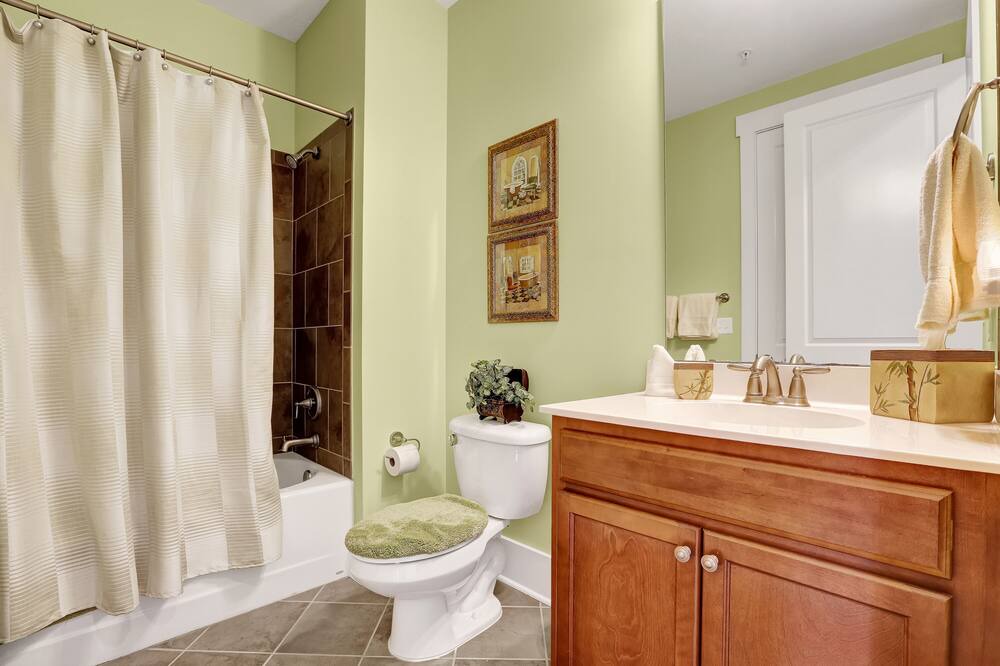 Photo of Bedroom in St. James