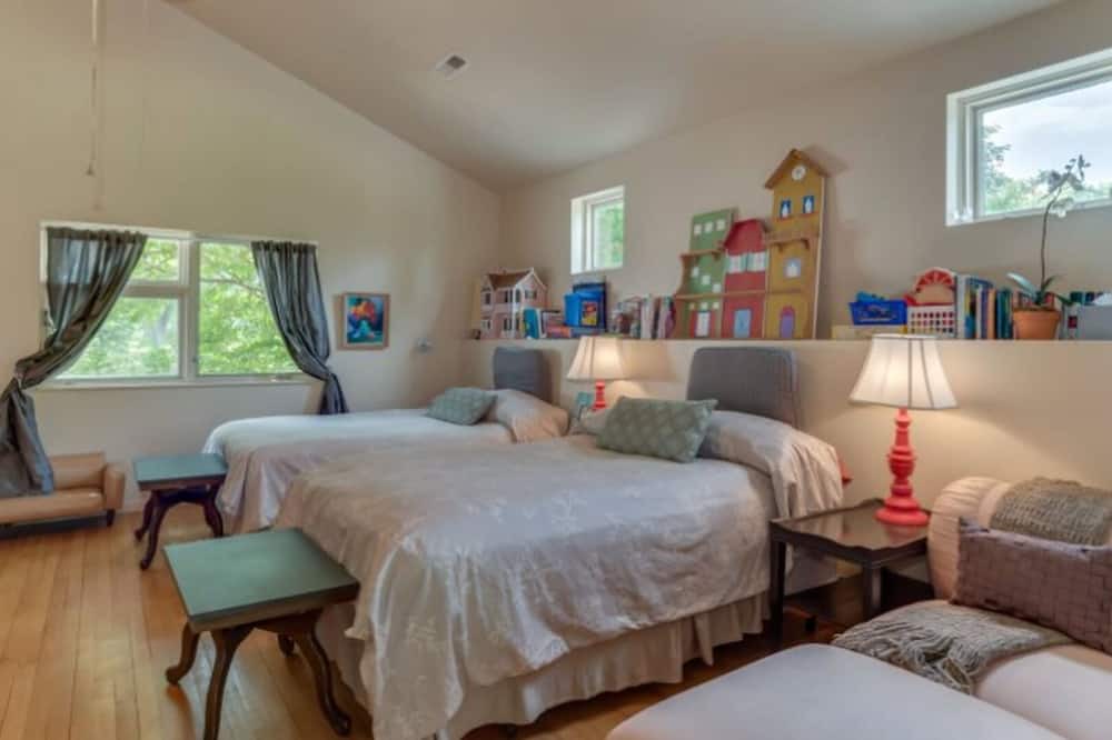 Photo of Bedroom in Columbus