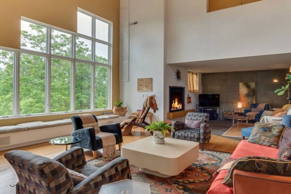 Photo of Livingroom in Columbus