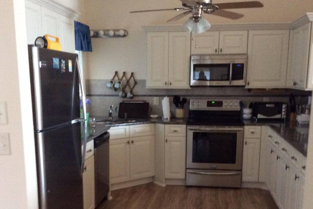Photo of Kitchen in Ocean Isle Beach