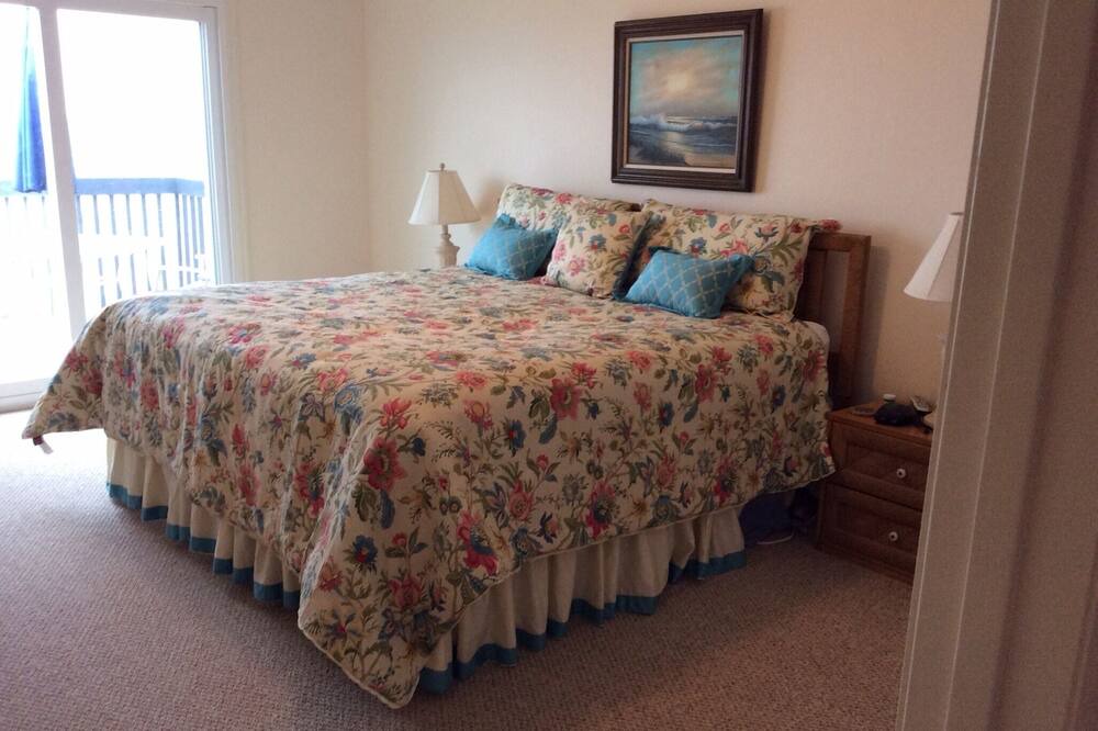 Photo of Bedroom in Ocean Isle Beach