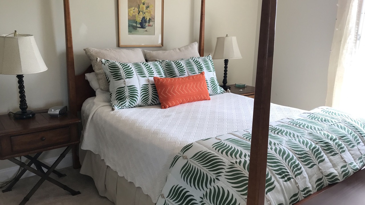 Photo of Bedroom in Oceanmarsh Subdivision