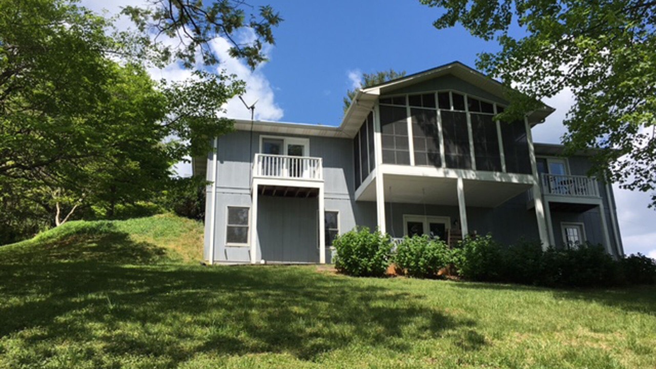 Photo of Outdoor in Saluda
