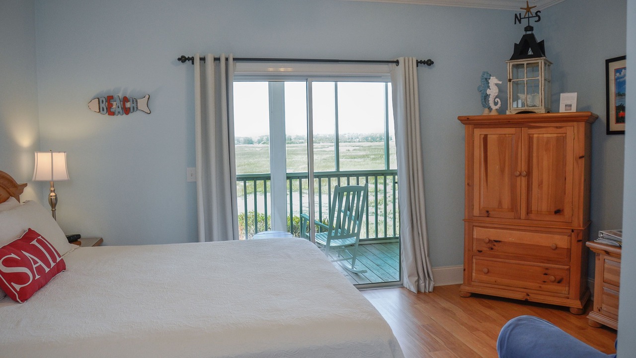 Photo of Bedroom in Sunset Beach