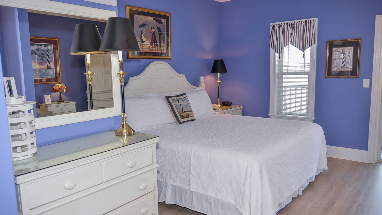 Photo of Bedroom in Sunset Beach