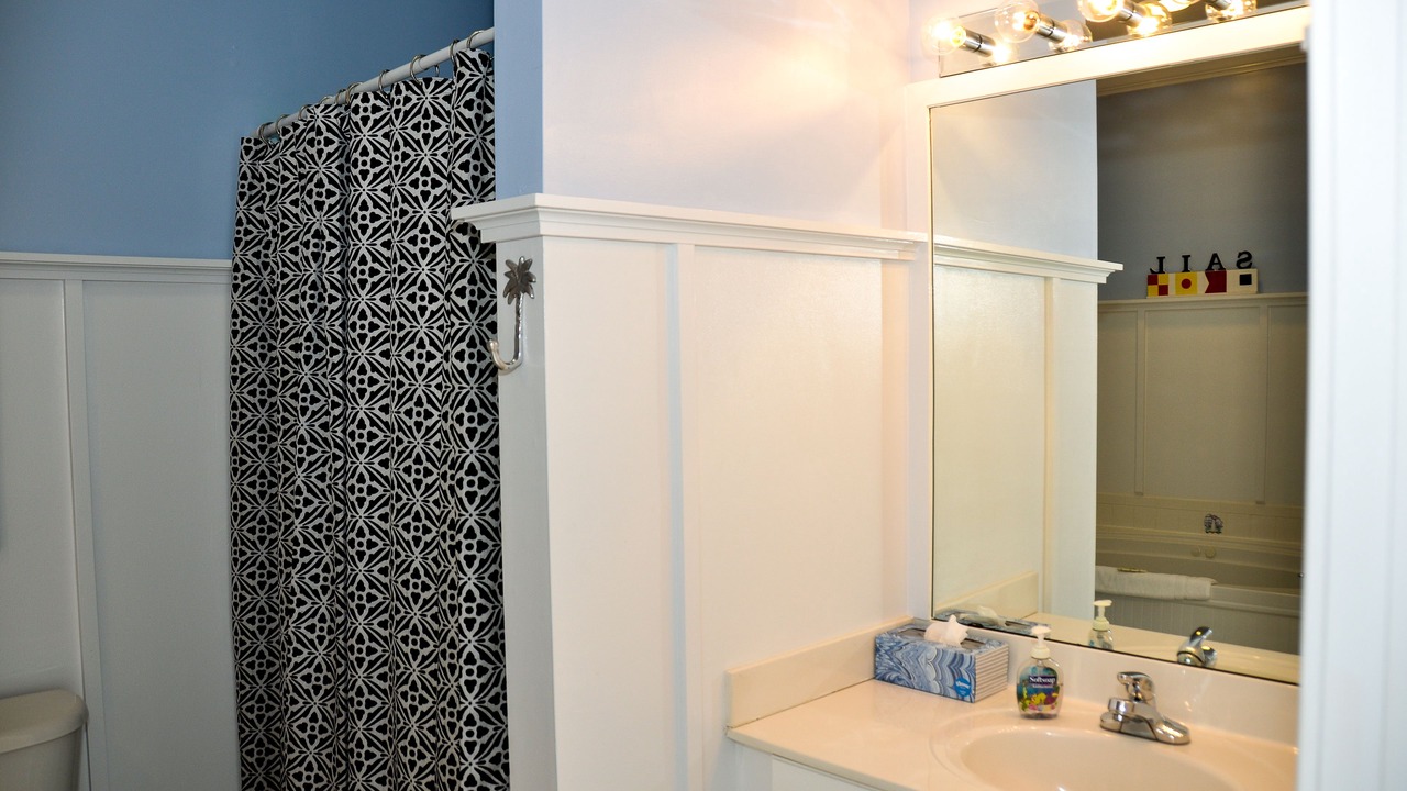Photo of Bathroom in Sunset Beach