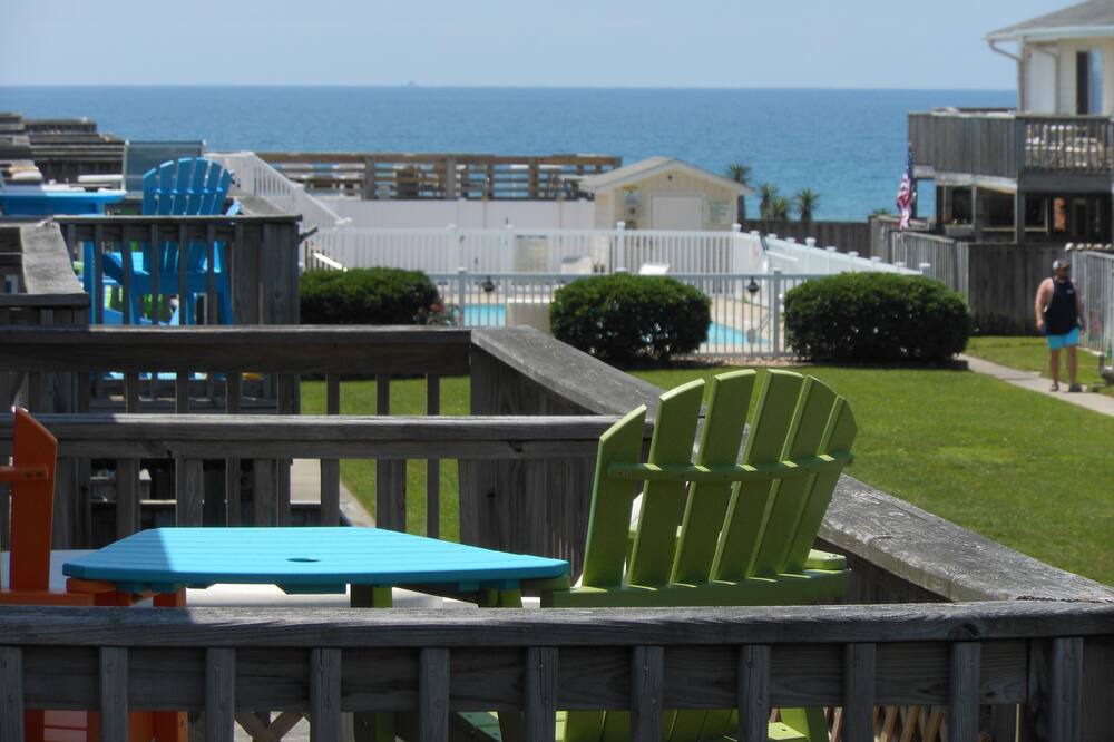 Photo of Outdoor in Pine Knoll Shores