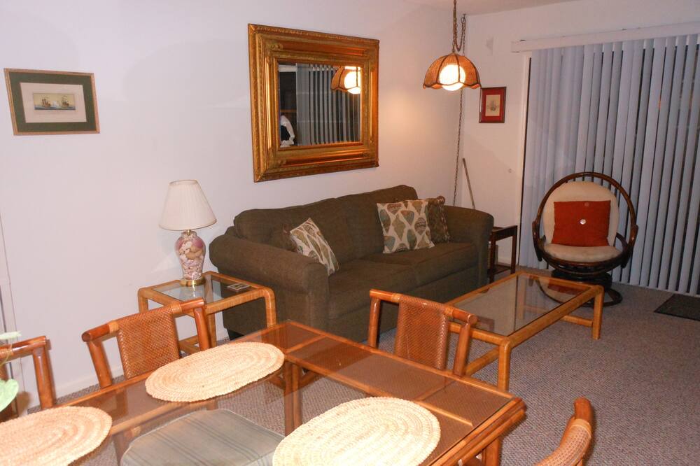 Photo of Outdoor in Pine Knoll Shores