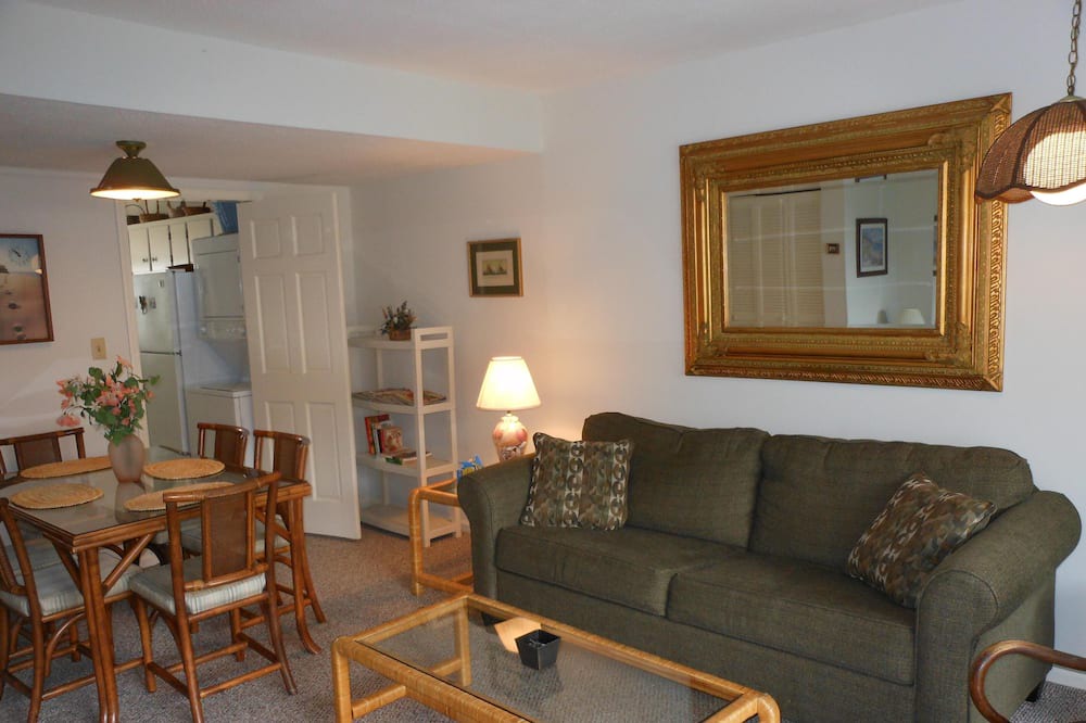 Photo of Others in Pine Knoll Shores
