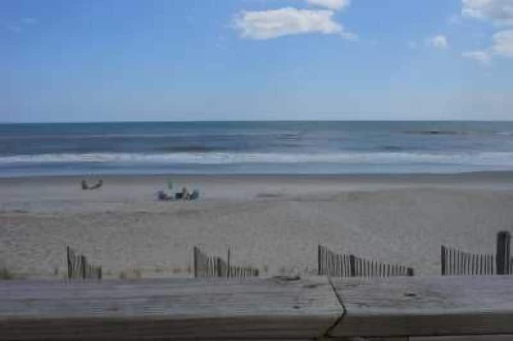 Photo of Others in Pine Knoll Shores
