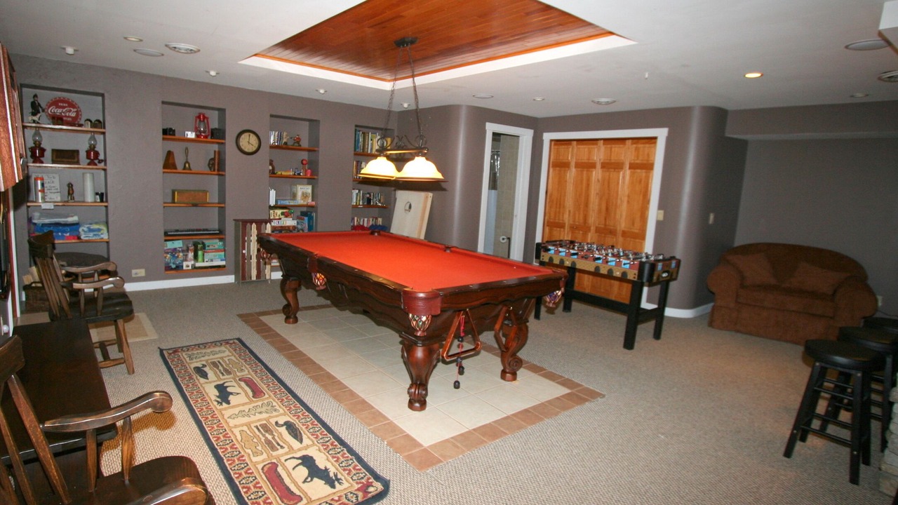 Photo of Bedroom in Seven Devils